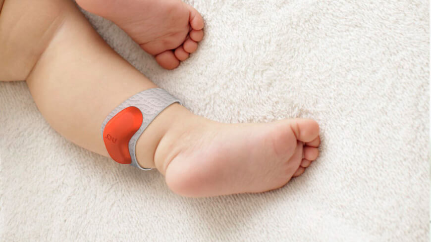 Digital Health Trackers Are Changing The Experience of Pregnancy and Motherhood