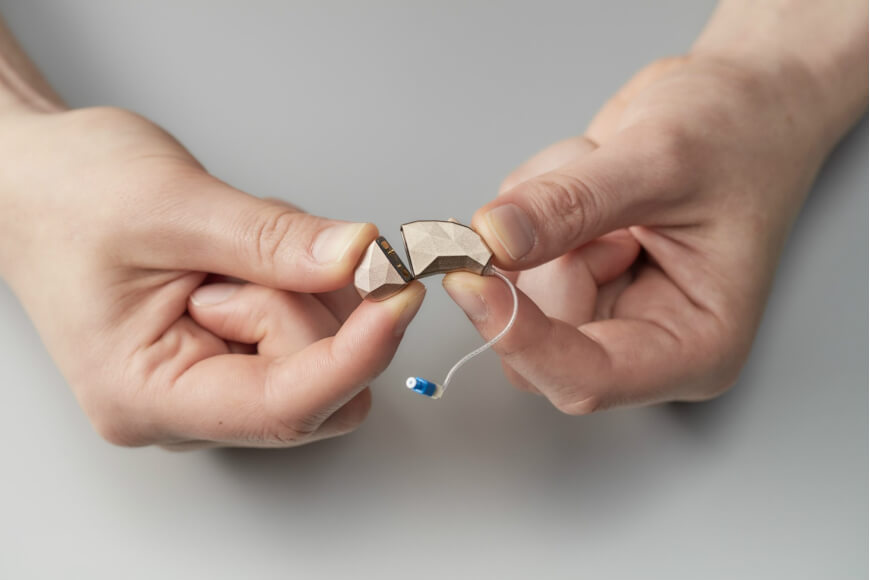 Revolutionary Healthcare Design: Hearing Aid Inspired by Crystals to Fight Stigmas